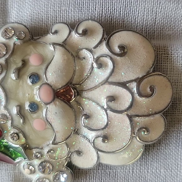 HP!!🎉🎉🥳🥳Holiday pins, bundle of 2, NWOT🧑‍🎄 - Picture 5 of 9